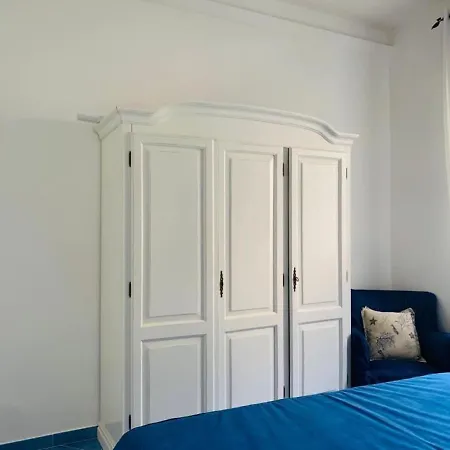 Casa Luisa & Milu , Coastal Retreats In Furore! Apartment *