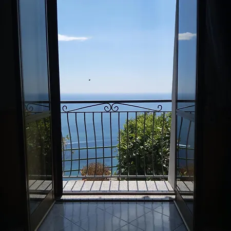 Casa Luisa & Milu , Coastal Retreats In Furore! * Furore