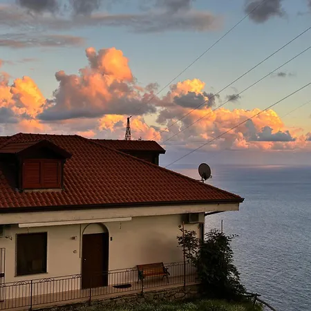 Apartment Casa Luisa & Milu , Coastal Retreats In Furore!